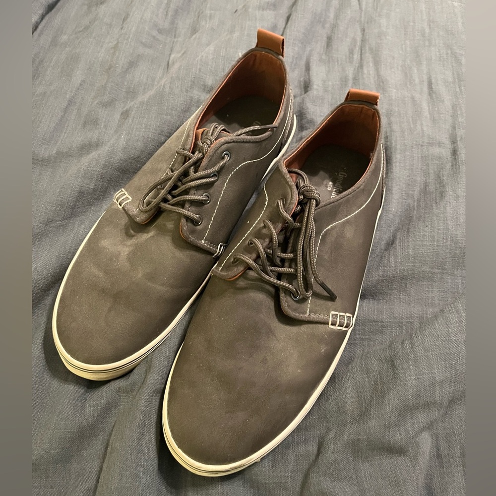 Goodfellow Men’s Grey Sneakers 11